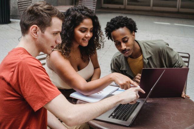 Bourse d'étude Afrique 2022 - Bourses Fondation Pierre Elliott Trudeau à Université de Toronto