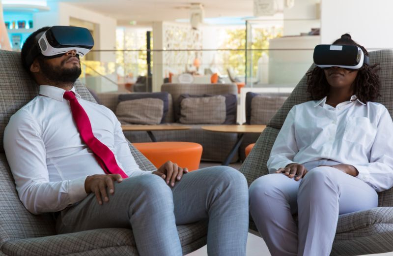comparatif Skilium vs recruteur humain optimisation CV professionnel Côte d'Ivoire
